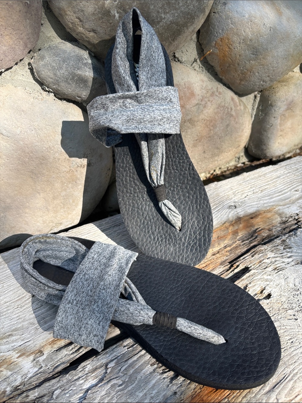 Sketchers Yoga Foam Gray/Black Sandals